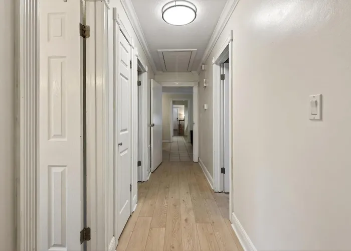 Ferienhaus Sprawling 5br Oasis Near Fsu & Trails Tallahassee