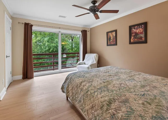 Sprawling 5br Oasis Near Fsu & Trails