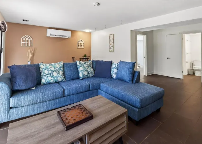 Ferienhaus Sprawling 5br Oasis Near Fsu & Trails